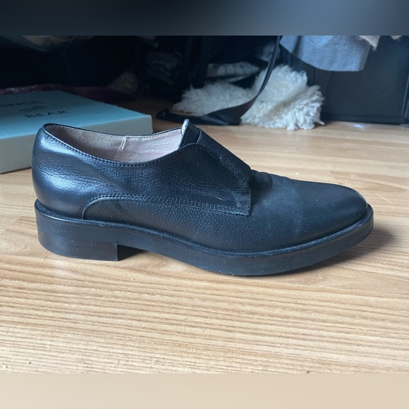 Leather Loafer - Picture 2 of 3